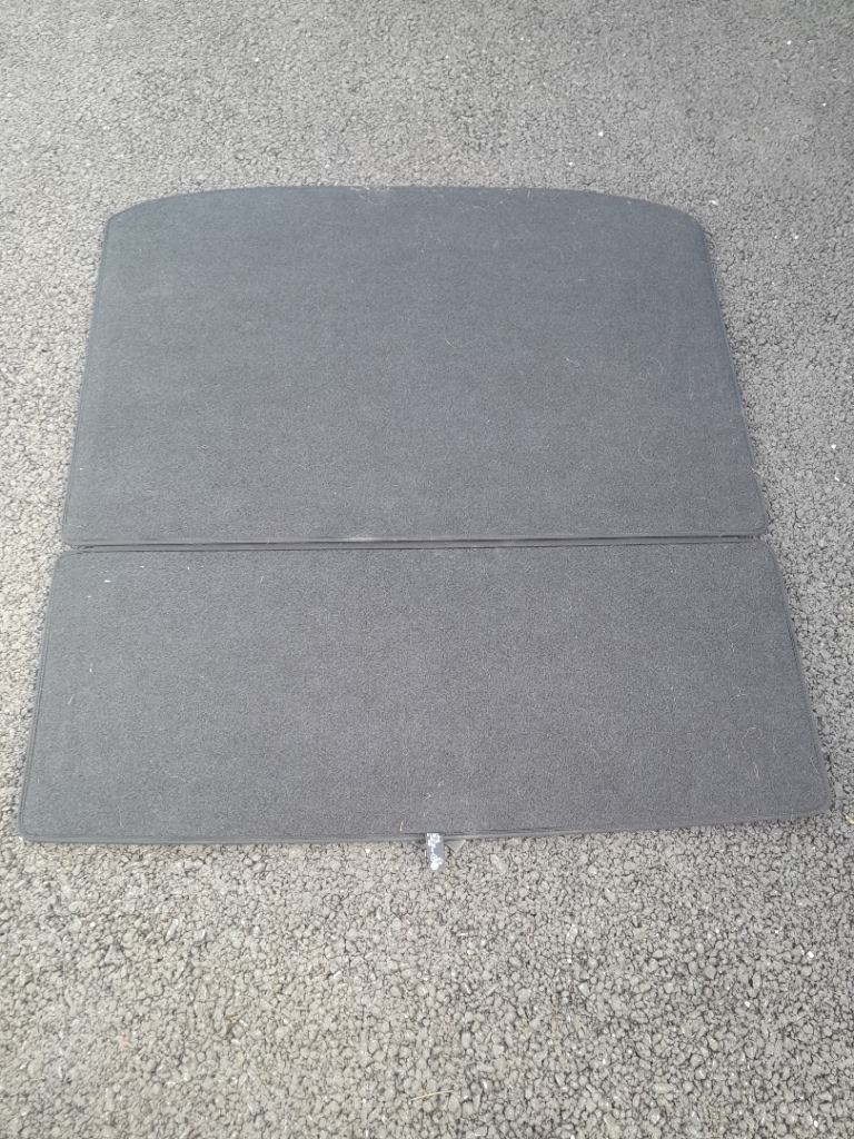 Skoda Superb boot liner