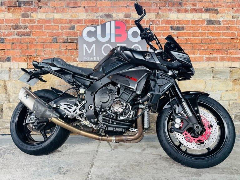 YAMAHA MT-10 ABS 2017 17
