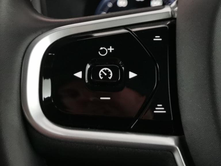 2021 Volvo V60 2.0h T8 Recharge 11.6kWh Polestar Engineered Estate 5dr Petrol Plug-in Hybr Estate...