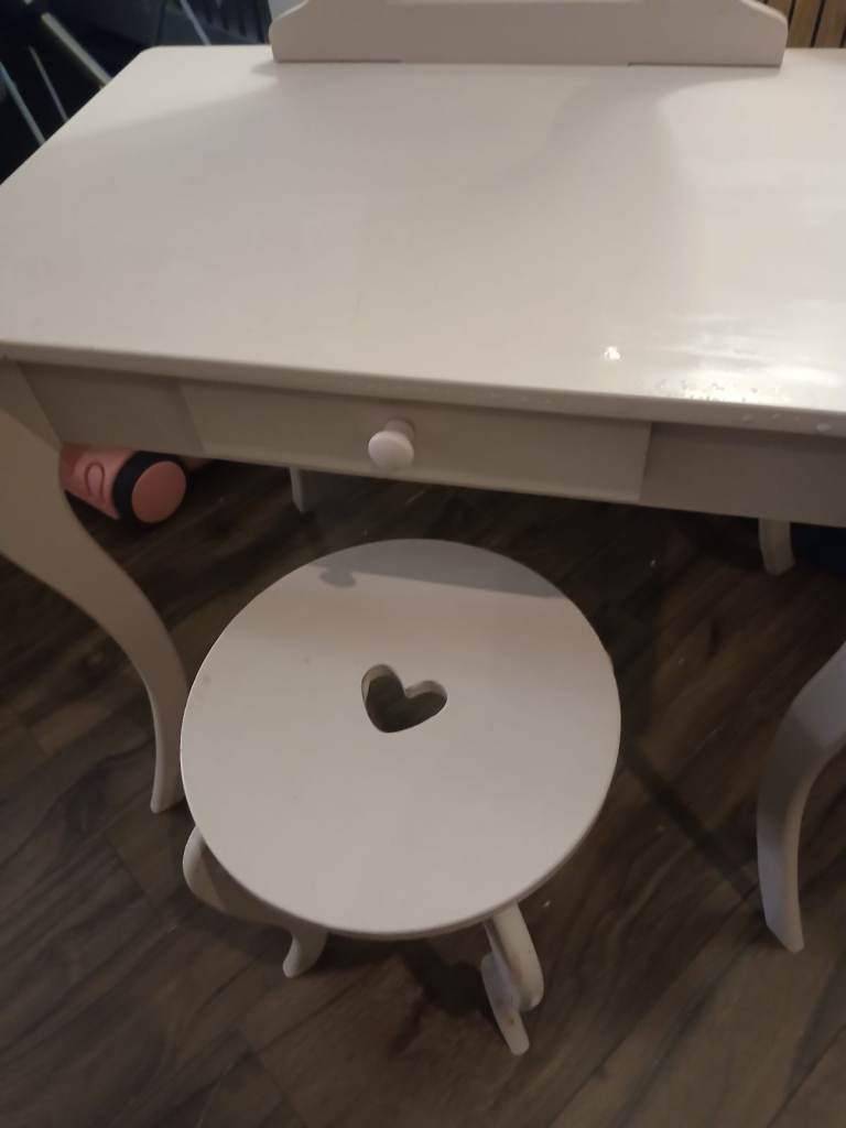 Pink Dressing Table with Stool and Mirror | in Bishopbriggs, Glasgow ...