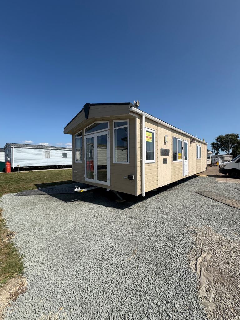 Beautiful 2 bed lodge at sheerness holiday park!! No site fees until 2027!’n