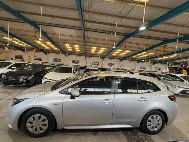 2020 Toyota Corolla 1 790 CC TOYOTA COROLLA TOURING Hybrid