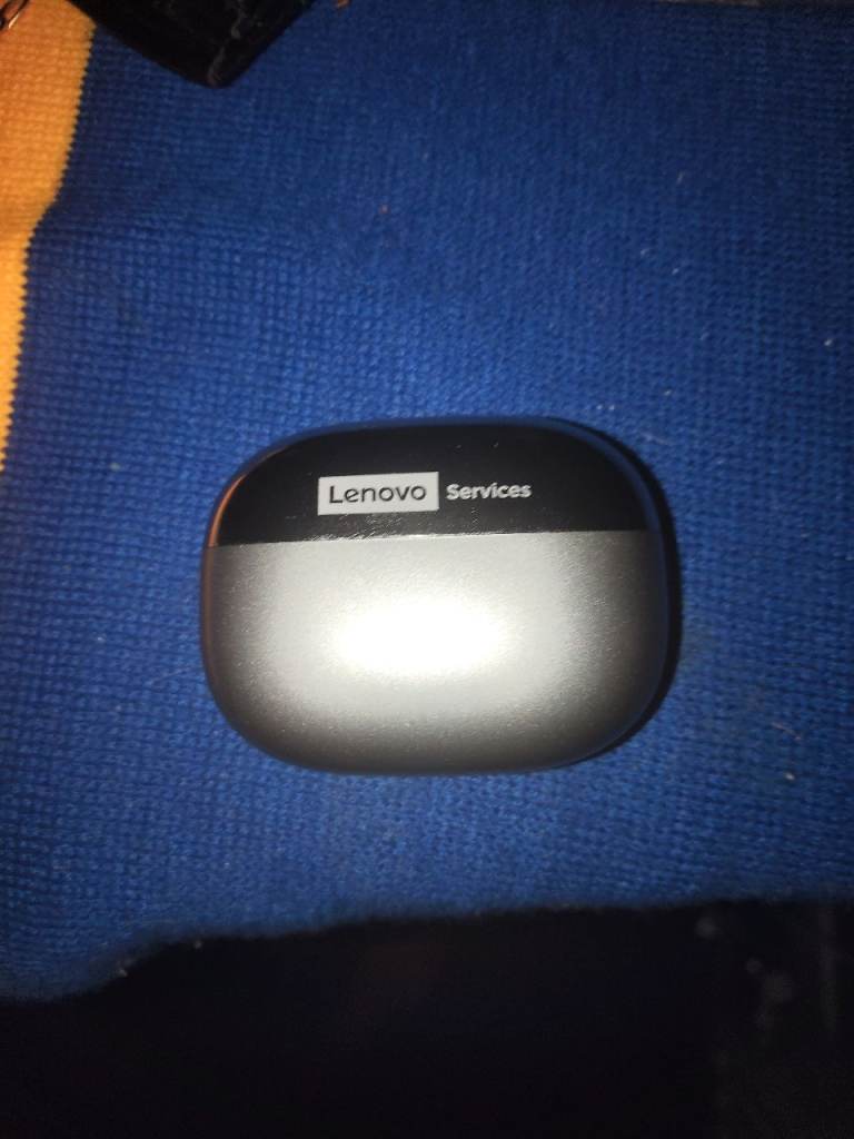 Lenovo Wireless Earbuds with Charging Case – Good Condition