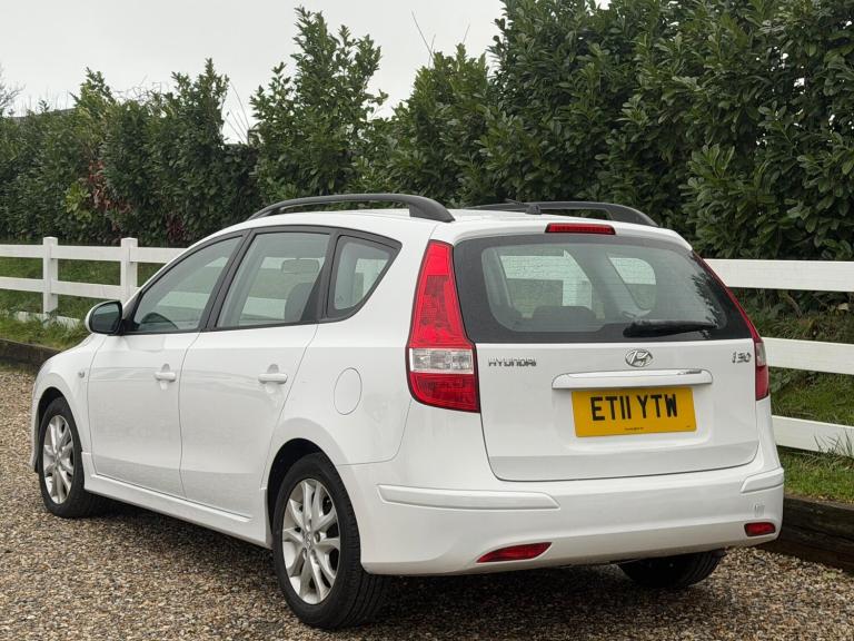 2011 Hyundai i30 1.6 Comfort 5dr Auto ESTATE PETROL Automatic