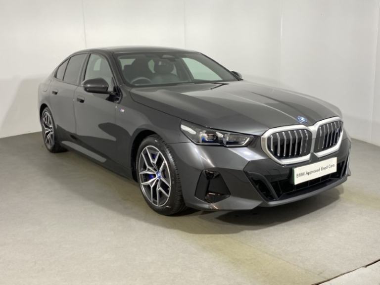 BMW I5 250kW eDr40 M Sport 84kWh 4dr Auto [Comfort PLUS/22kW]