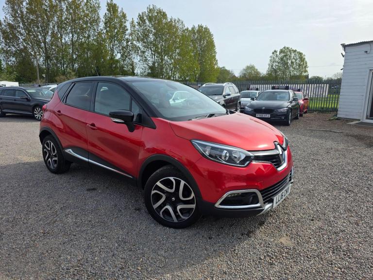 2016 Renault Captur 0.9 TCe ENERGY Signature Nav Euro 6 (s/s) 5dr HATCHBACK Petrol Manual