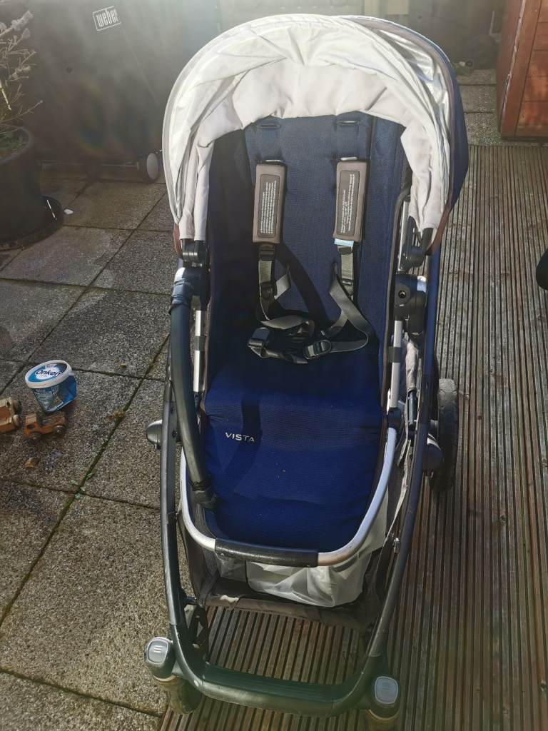 Uppababy vista pushchair