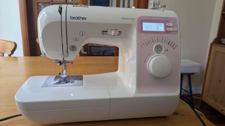 Brother Innov-is 10 sewing machine
