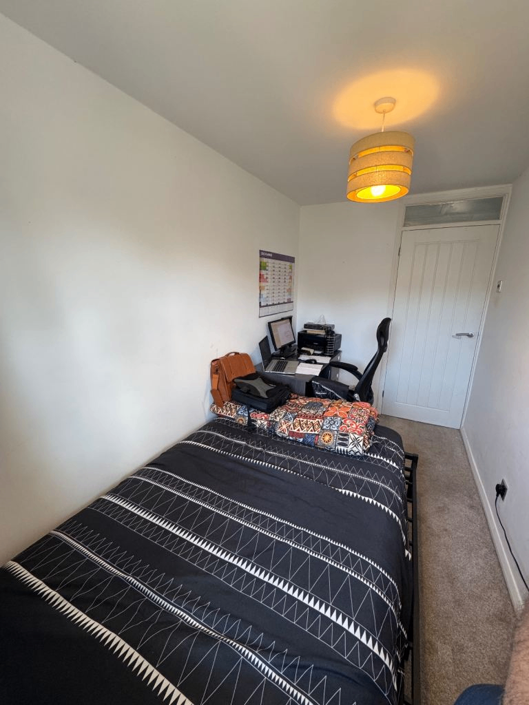 Spacious & Cosy single room for rent HP2 4HR