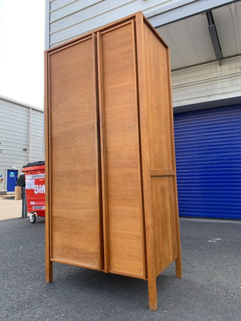 Habitat Massello Oak Freestanding kitchen Pantry / Larder unit.