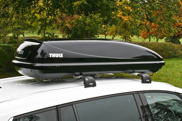 Thule Ocean 200 Black Roofbox 