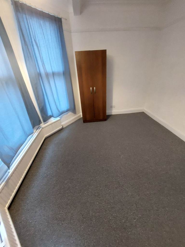 🛑 DOUBLE ROOM TO LET 🛑