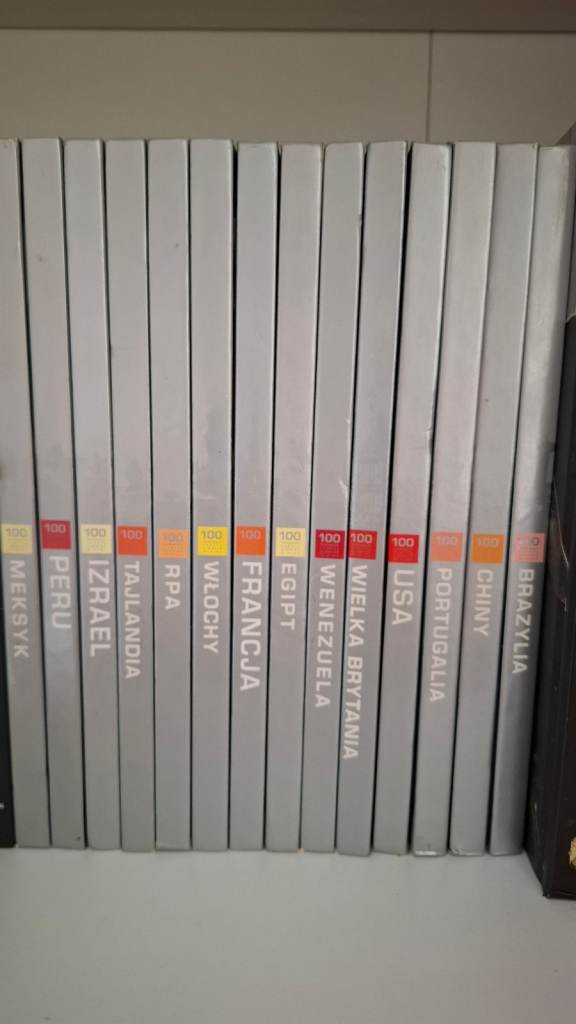 Mixed Lot of Second-Hand Paperback Books