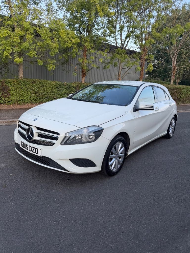 Mercedes-Benz, A CLASS, Hatchback, 2015, Manual, 1461 (cc), 5 doors