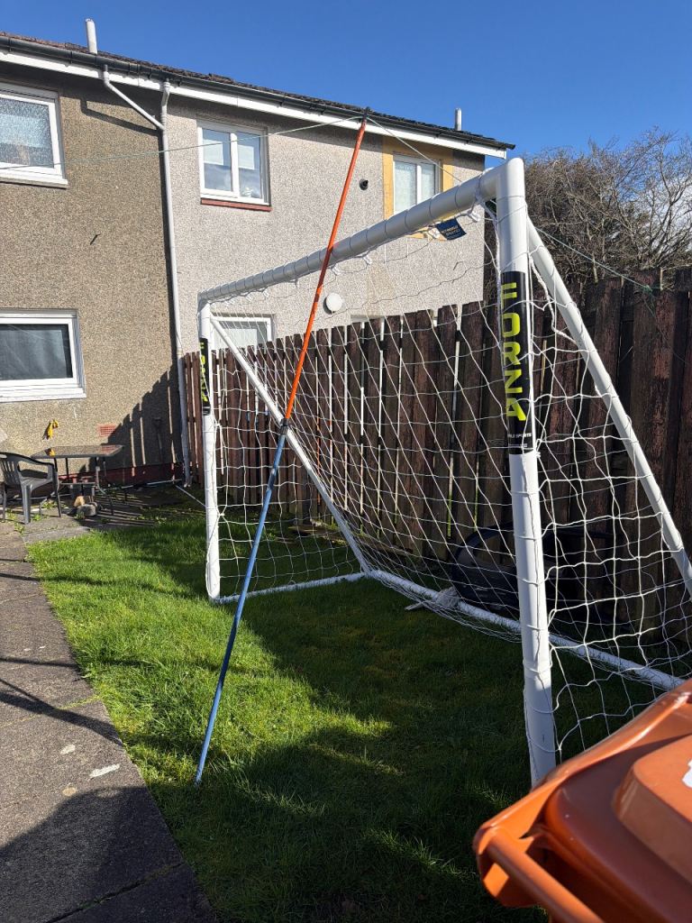 Goal post