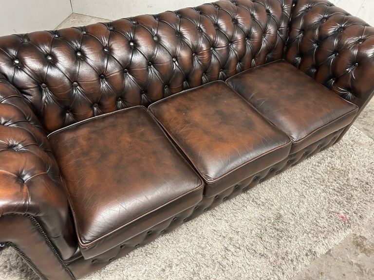 PAIR OF CHESTERFIELD 3 SEATER CLUB SOFAS DELIVERY AVAILABLE 