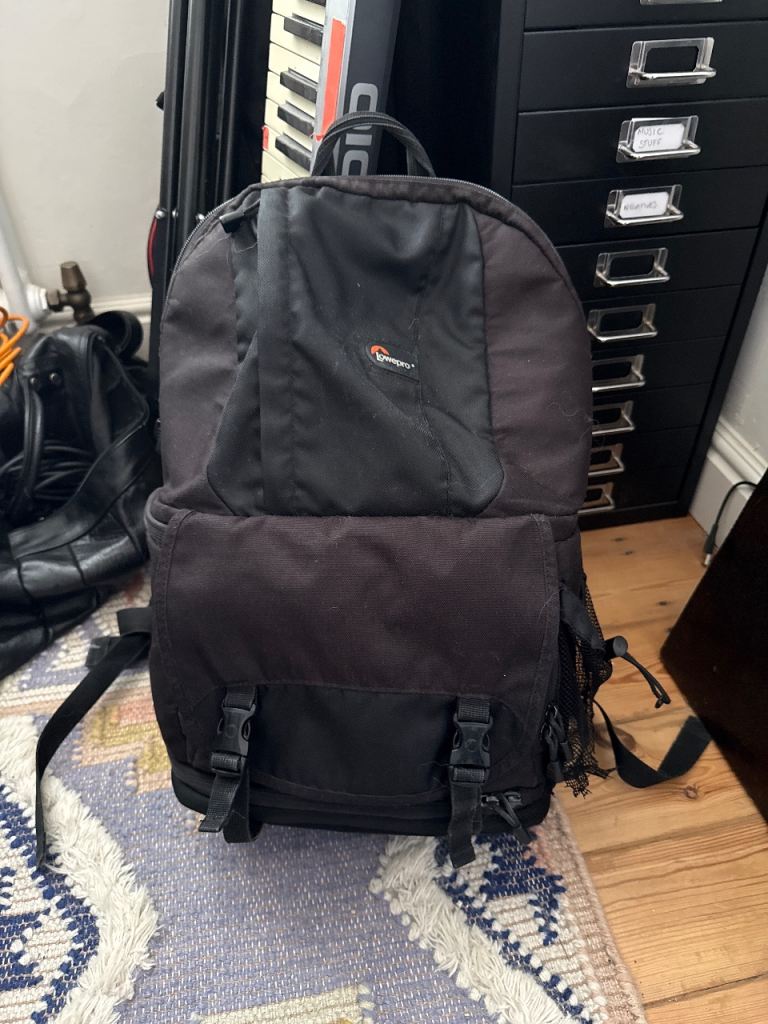 Lowpro camera/laptop bag 