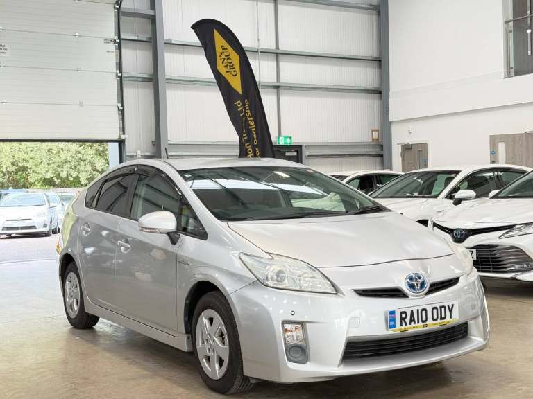 2010 Toyota Prius Toyota Prius Hybrid Petrol Silver 2010 5 Seater  1.8L Hybrid