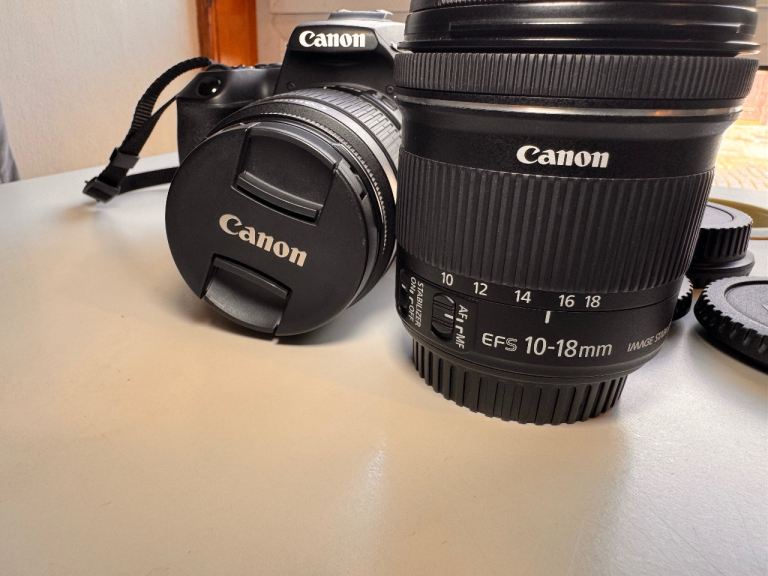 Canon EOS 250D DSLR Camera Bundle 