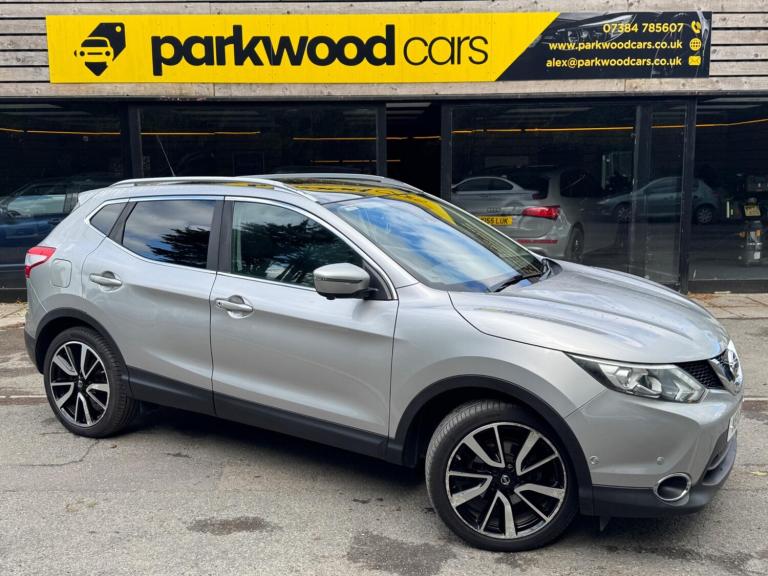 2016 Nissan Qashqai 1.6 dCi Tekna 5dr Xtronic HATCHBACK DIESEL Automatic
