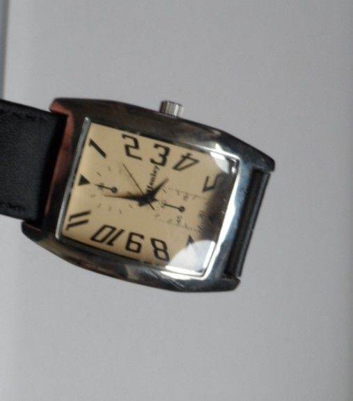 HENLEY Stainless Steel Qartz Wrist Watch Arabic Markings Black Strap