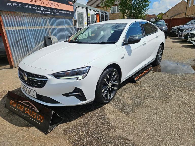 2022 Vauxhall Insignia 1.5 Turbo D Design 5dr HATCHBACK DIESEL Manual