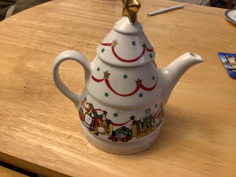 Wade.  Tea pot. 