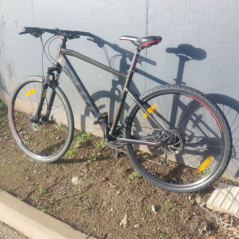 Scott Sub Cross 30 Hybrid Bike - Hydraulic Brakes - Rrp £500+