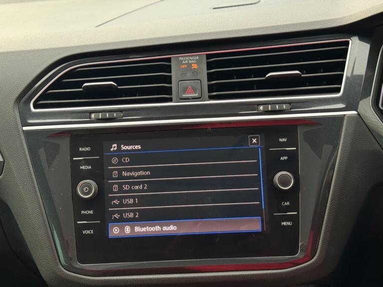 2019 Volkswagen Tiguan 1.5 TSI EVO R-Line DSG Euro 6 (s/s) 5dr ESTATE Petrol Automatic