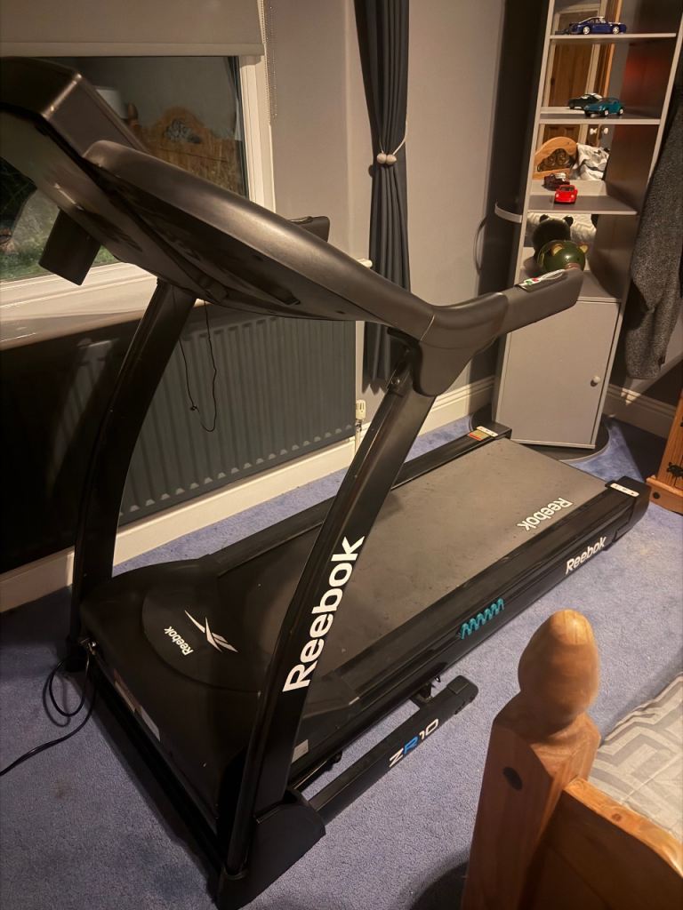 Reebok zr10 running machine £200