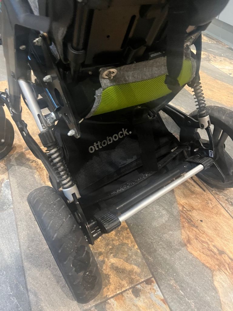 Kimba neo kids disability buggy size 1