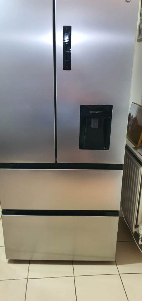 Large Silver Freestanding Fridge Freezer with Water Dispenser
