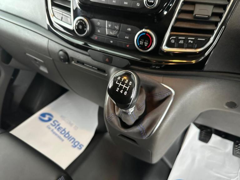 2023 Ford Transit Custom 2.0 EcoBlue 170ps Low Roof Limited Van PANEL VAN DIESEL Manual