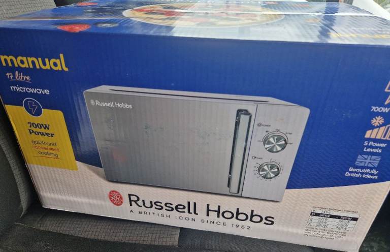 Brand new Russell hobbs microwave 