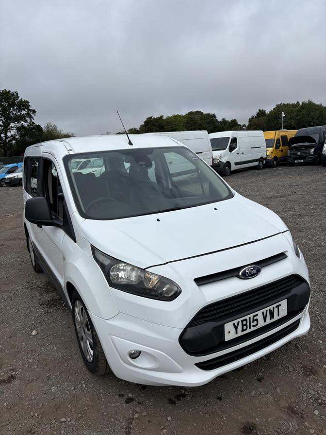 Ford Tourneo Connect Tourneo Connect Style TDCi (white) 2015