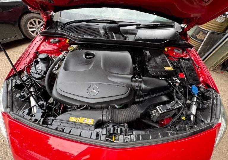 2015 MERCEDES-BENZ A180 1.6 SE BLUEEFFICIENCY PETROL LONG MOT JUST SERVICED! 