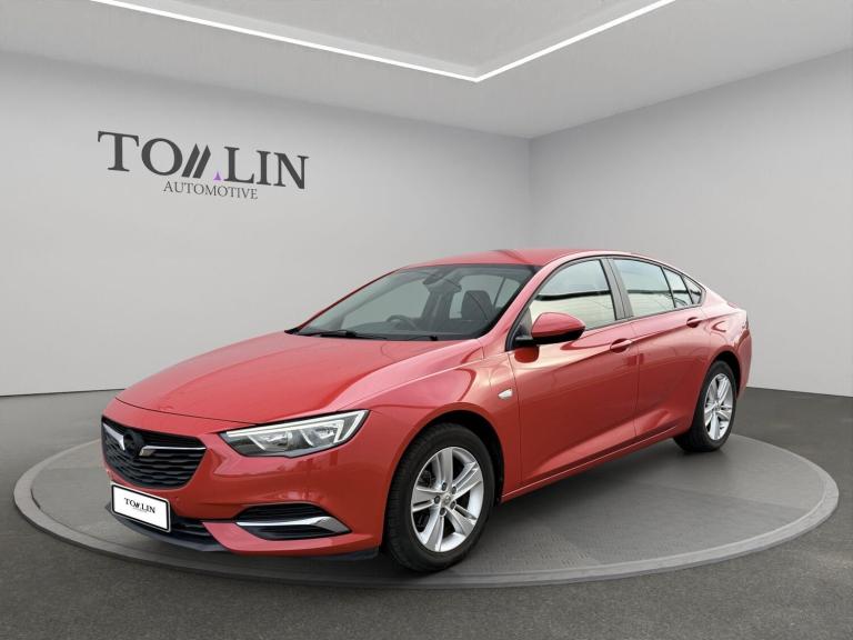 2017 Vauxhall Insignia 1.5i Turbo Design Nav Grand Sport Euro 6 (s/s) 5dr HATCHBACK Petrol Manual