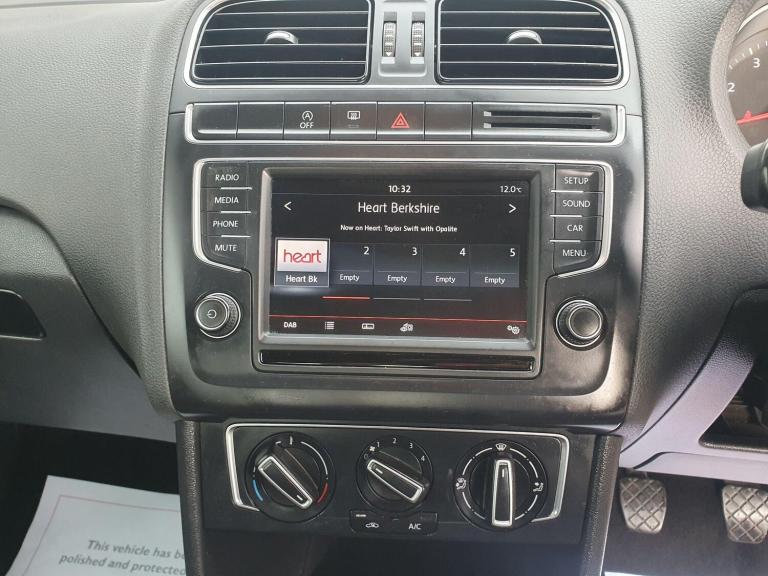 2014 Volkswagen Polo 1.0 BlueMotion Tech SE Euro 6 (s/s) 3dr HATCHBACK Petrol Manual