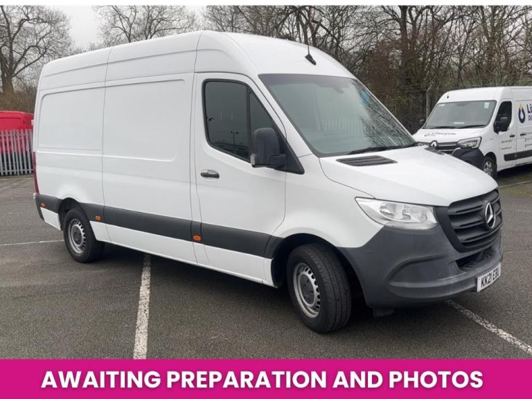 Mercedes-Benz Sprinter 315 CDI 150 L2H2 PROGRESSIVE MWB HIGH ROOF RWD