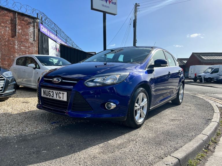 Ford, FOCUS, Hatchback, 2014, Manual, 998 (cc), 5 doors