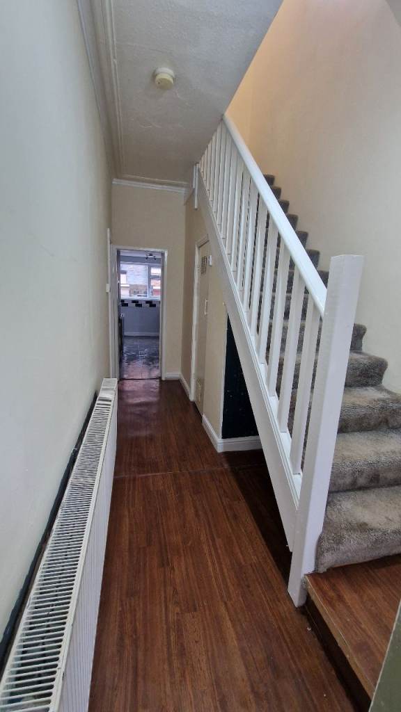 🏡 3 Bedroom Terraced Home for Rent on Clayton Hall Road, Manchester M11