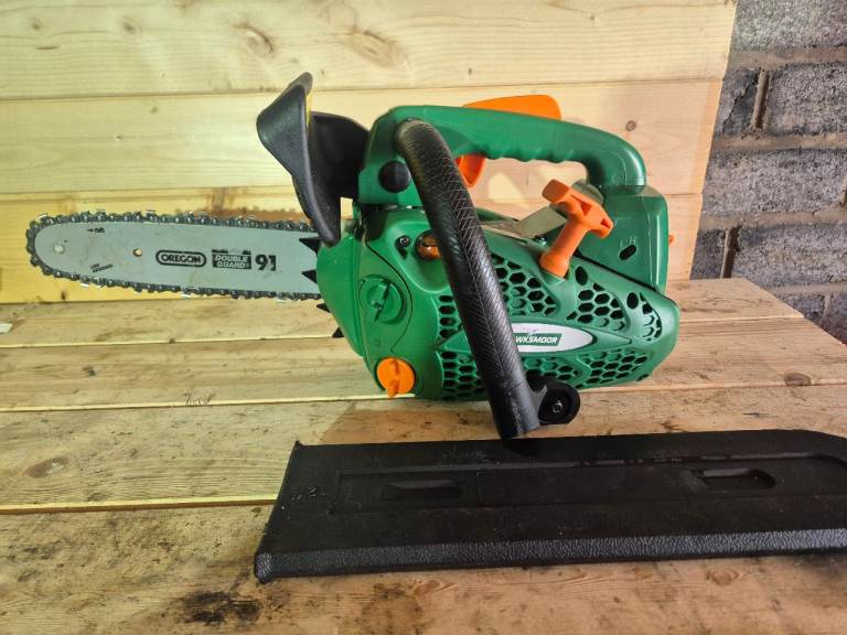 Chainsaw with Bar Cover – Good Working Condition