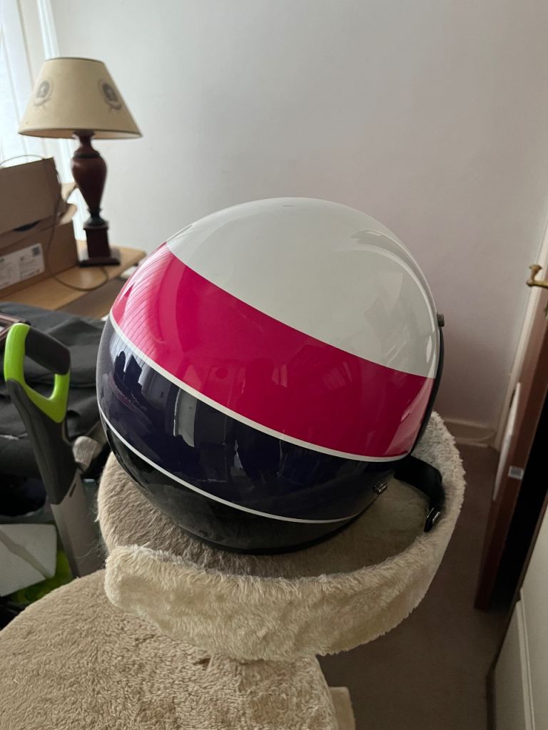 Bell retro motorcycle helmet