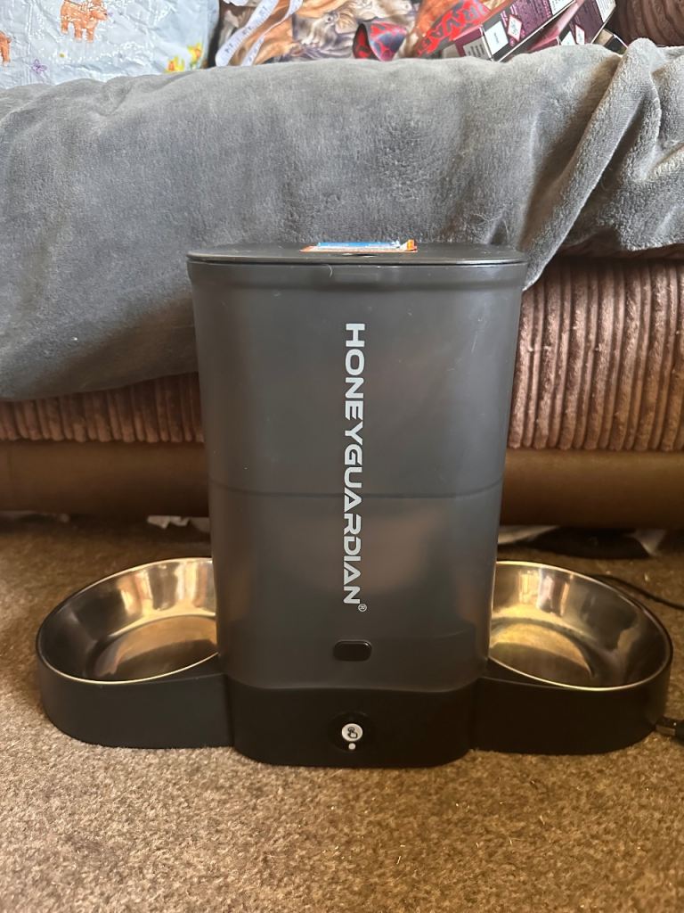 WiFi/Bluetooth Automatic Cat feeder for 2 cats
