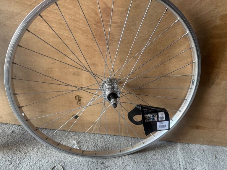 Raleigh sunrace mtb rear wheel 26” bicycle bike