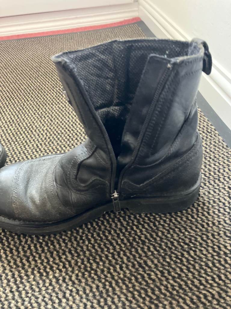 GEN HARLEY DAVIDSON BLACK LEATHER SIDE ZIP STEEL TOECAP BOOTS SIZE 11