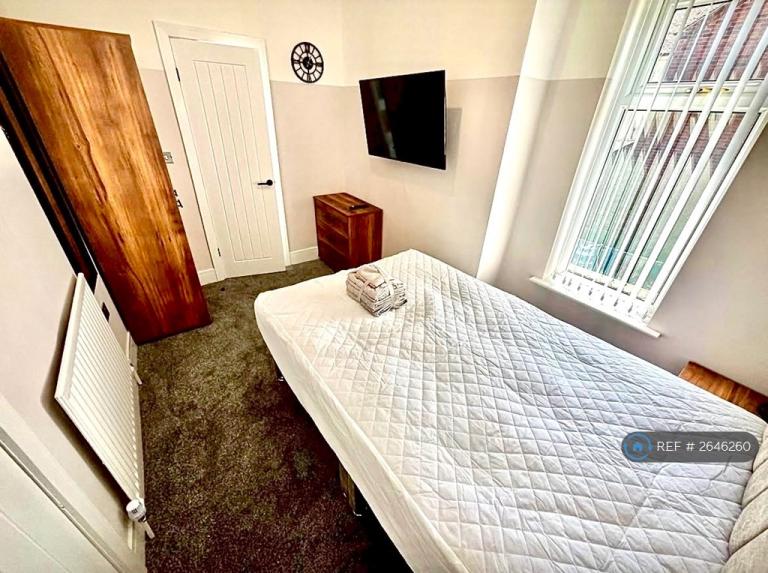 1 bedroom in Barthomley Road, Birches Head, ST1 (#2646260)