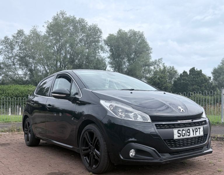 Peugeot, 208, Hatchback, 2019, Manual, 1199 (cc), 5 doors