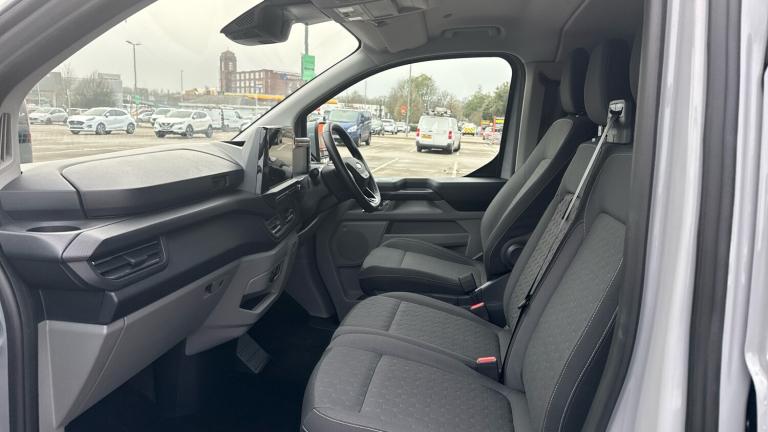 2025 Ford Transit Custom 2.0 EcoBlue 136ps H1 Double Cab Van Limited Auto PANEL VAN DIESEL Automatic