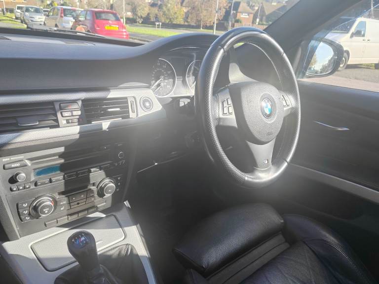 BMW, 3 SERIES, Saloon, 2012, Manual, 1995 (cc), 4 doors